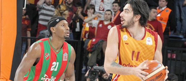 Galatasaray Odeabank 98–82 Pınar Karşıyaka