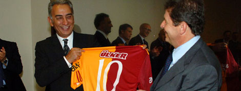 Başkan Adnan Polat'tan Yemek
