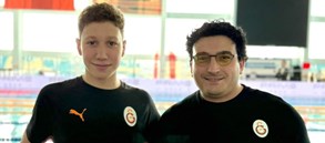 Kuzey Set'ten 15 Yaş Yeni Türkiye Rekoru başarısı