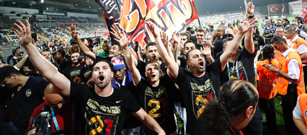 ŞAMPİYON GALATASARAY!