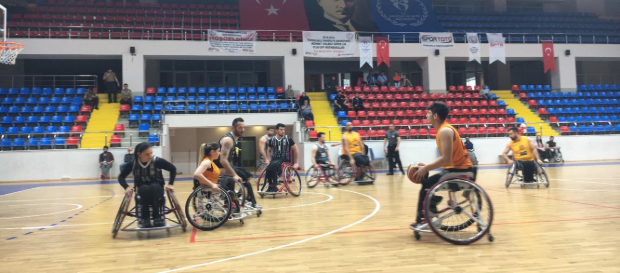 Galatasaray 65 - 60 Beşiktaş