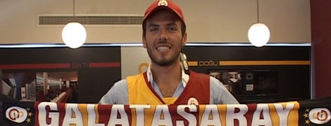 Evren Büker Galatasaray Cafe Crown'da