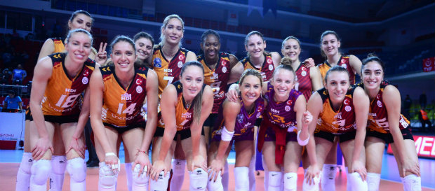Sultanlar Ligi'nde yarı finaldeyiz