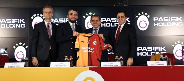 Futbol A Takımımızın forma göğüs sponsoru Pasifik Holding oldu