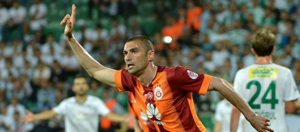 Maçın Adamı Burak Yılmaz 