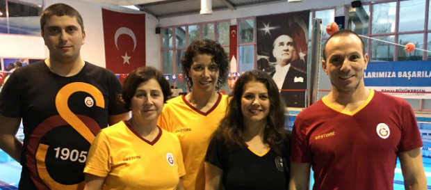 Master yüzücülerimizden 13 madalya