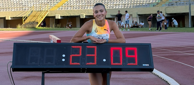 Sıla Koloğlu’ndan 200 metrede U23 Türkiye rekoru!