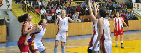 Küçük Kızlar | Galatasaray 39 - Botaş 56