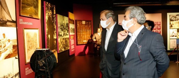 Başkan Burak Elmas ve Yönetim Kurulu Üyeleri Galatasaray Stadyum Müzesi’ni ziyaret etti