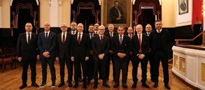 Liverpool maçı öncesi dostluk yemeği düzenlendi