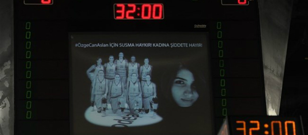 Özgecan Aslan Abdi İpekçi'de Anıldı