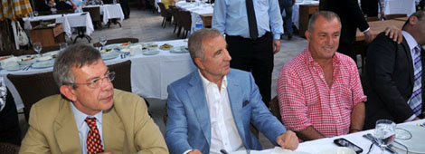 Yönetim ve Teknik Heyet Yemekte Buluştu