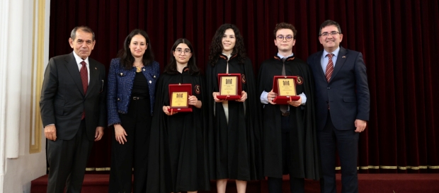 Galatasaray Lisesi'nde diploma töreni yapıldı