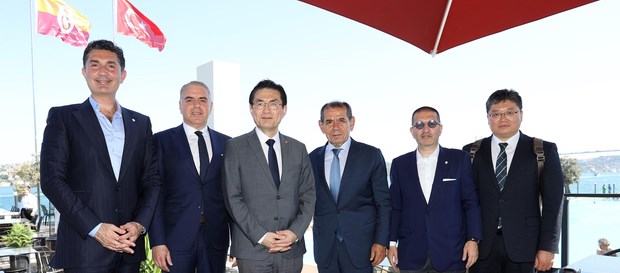 Güney Kore Büyükelçilik Heyeti Galatasaray Adası’nda 