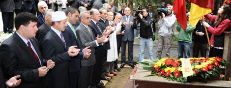 Ali Sami Yen Kabri Başında Anıldı