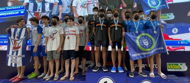 4x50m Karışık Bayrak Takımlarımız Türkiye Şampiyonu