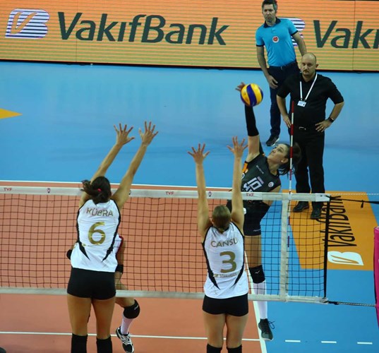 Galatasaray HDI Sigorta: 0 - VakıfBank: 3 MAÇ SONUCU Galatasaray HDI Sigorta: 0 - VakıfBank: 3 MAÇ SONUCU