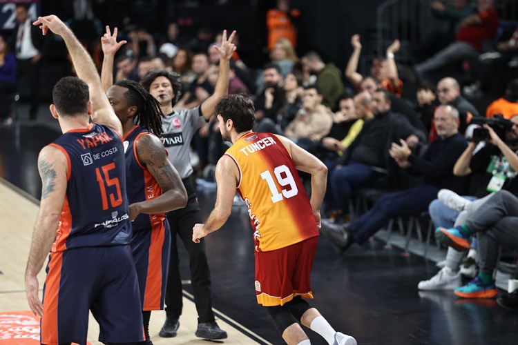 Galatasaray Ekmas 77-87 Çağdaş Bodrum Spor - GALATASARAY.ORG