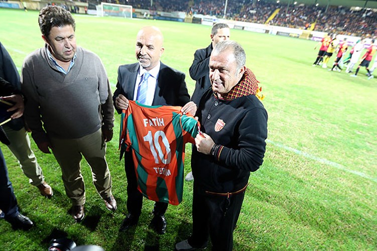 Alanyaspor 2 6 Galatasaray Galatasaray Org