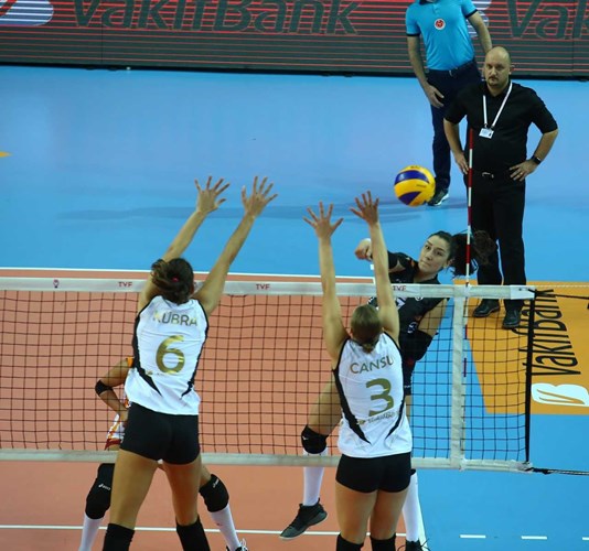 Galatasaray HDI Sigorta: 0 - VakıfBank: 3 MAÇ SONUCU Galatasaray HDI Sigorta: 0 - VakıfBank: 3 MAÇ SONUCU