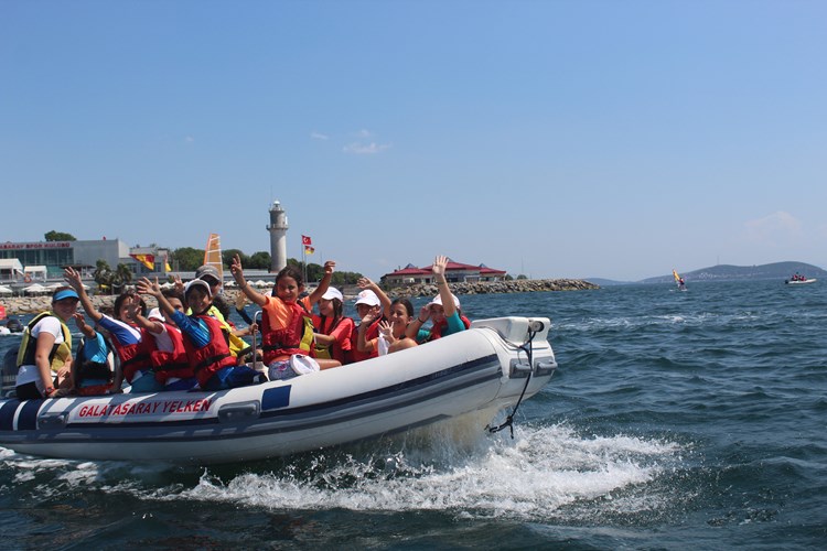 Gelecegin Milli Kurekcileri Kucukcekmece De Yetisiyor