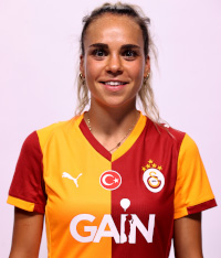 18 - Julia Hickelsberger