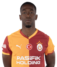 26 - Carlos Cuesta