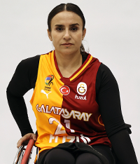 21 Ebru Akıcı 
